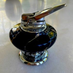 Vintage Ronson Marble and Chrome Table Light